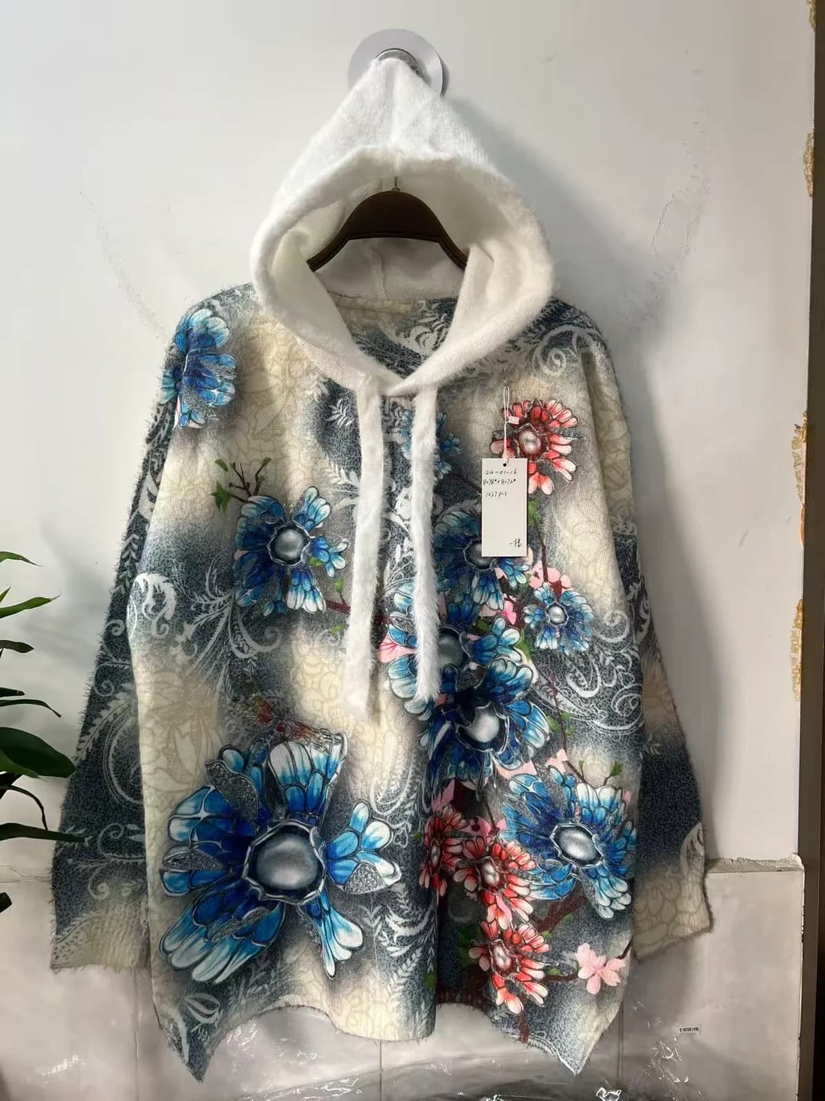水墨花卉连帽休闲针织套头衫