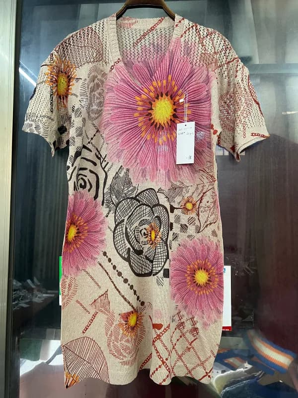 Large Sunflower Print Short-Sleeve Loose-Fit Knit Top