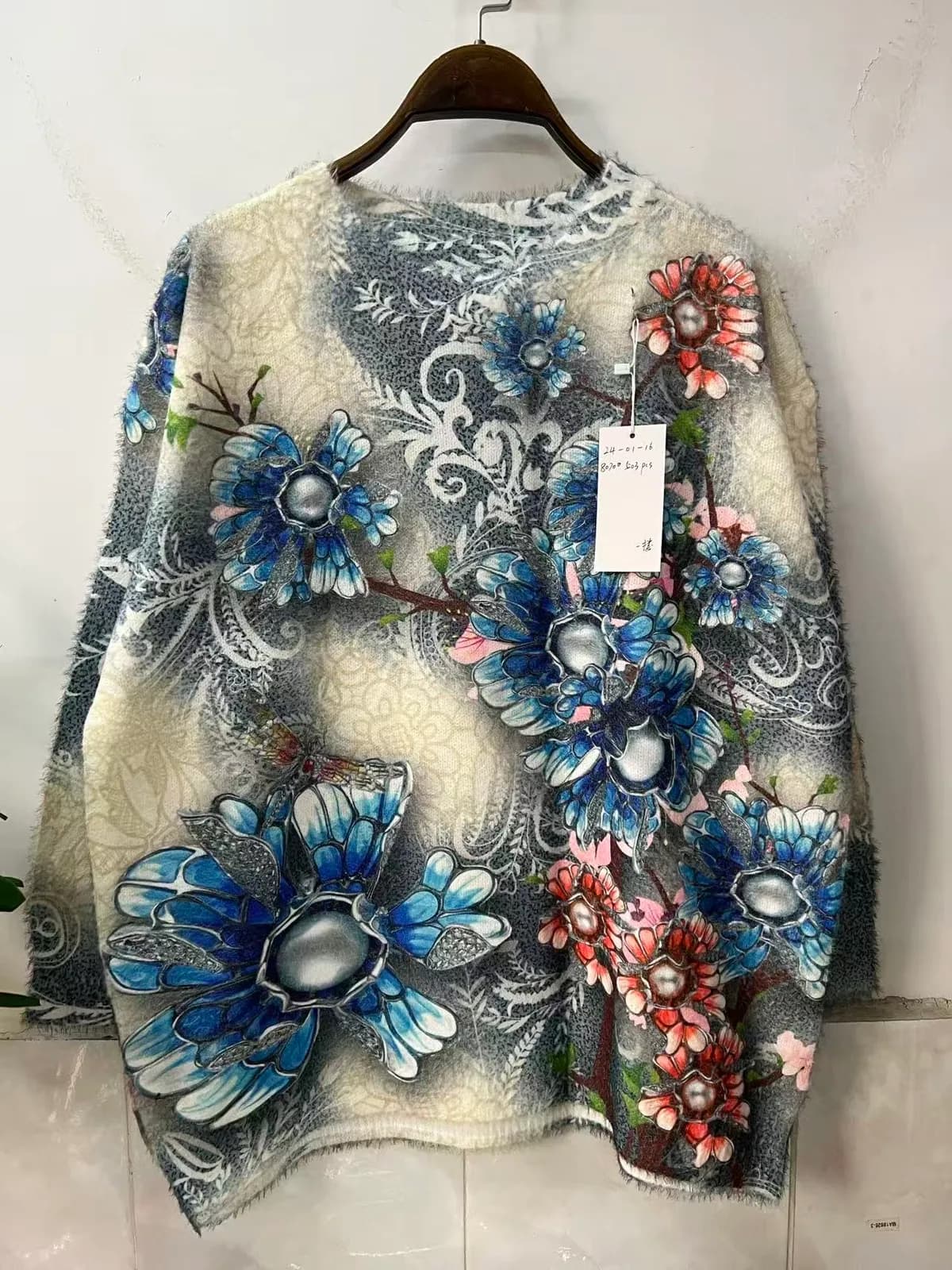 蓝白水墨印花连帽宽松针织上衣