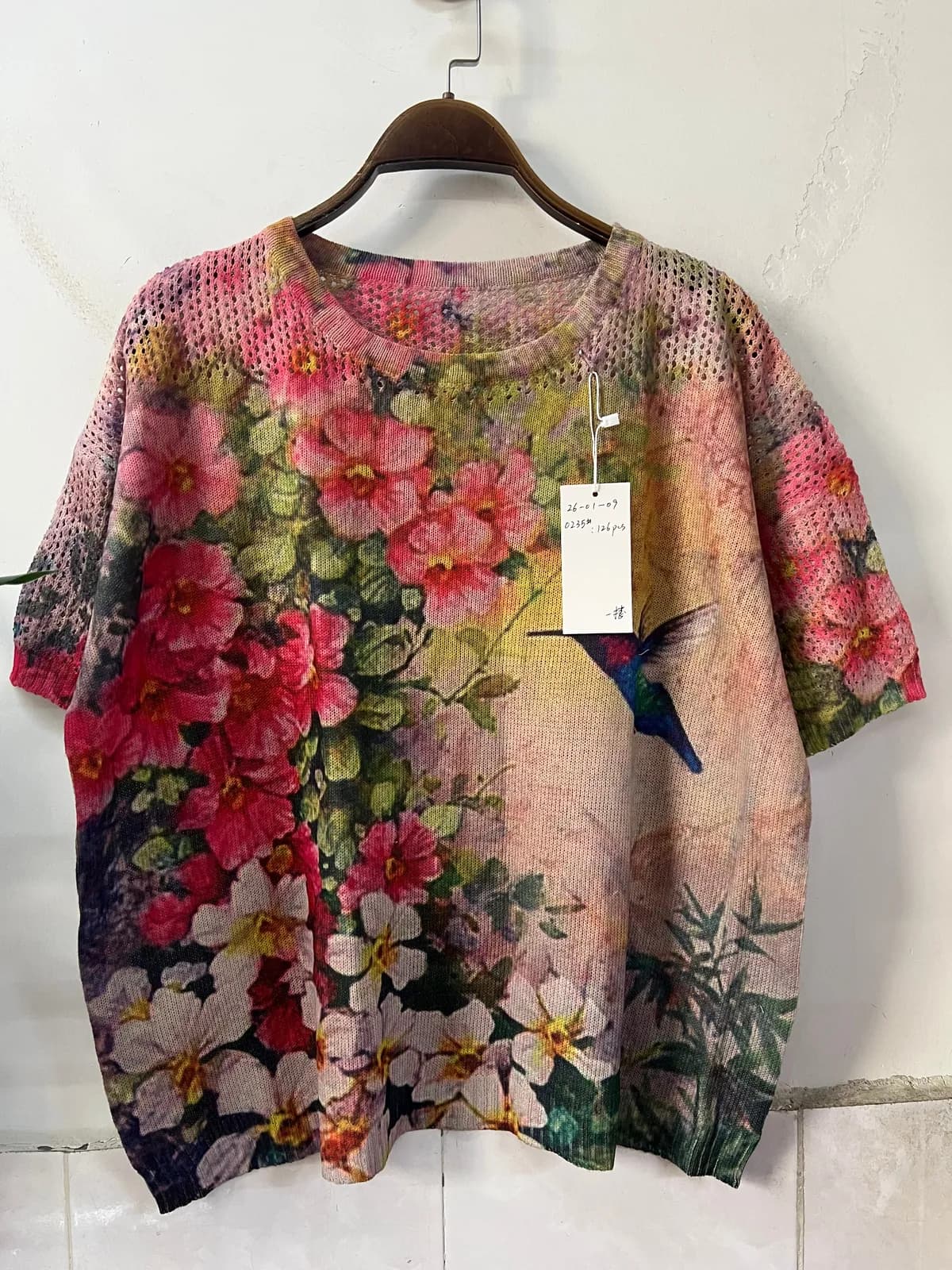 Vintage Red-Tone Floral Short-Sleeve Loose-Fit Knit Tee