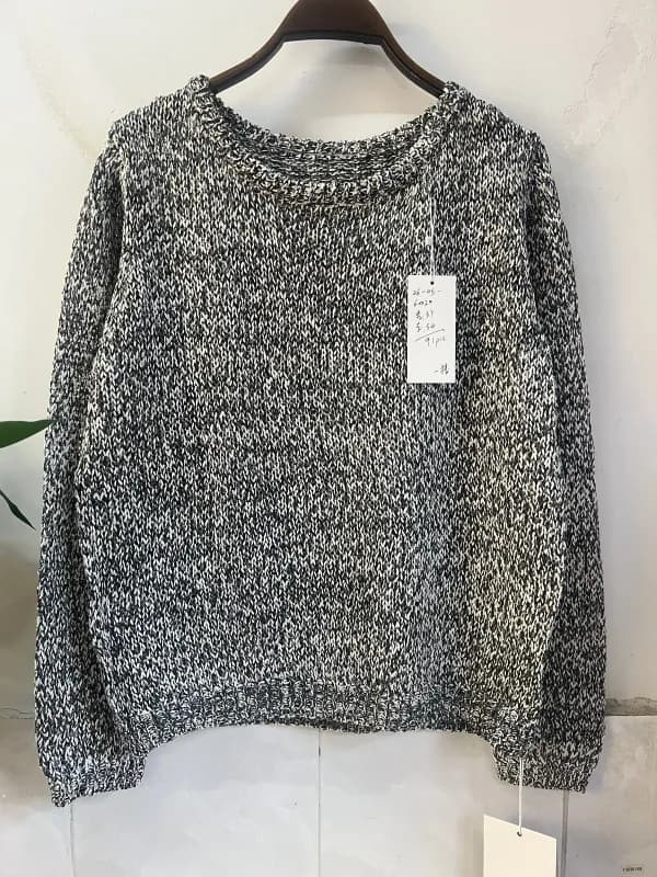 Mixed Flower Gray Melange Crew-Neck Loose-Fit Knit Pullover