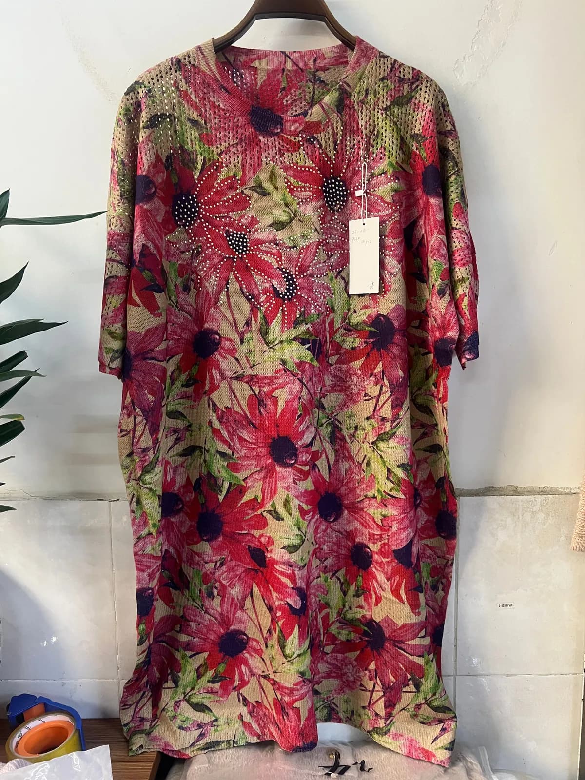 Large Bright-Red Floral Short-Sleeve Loose-Fit Knit Top
